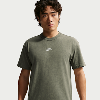 Nike Sportswear Premium Essentials Men's T-Shirt. Nike.com